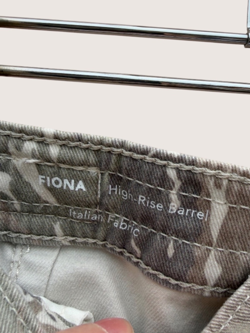 ag FIONA High-Waisted Barrel Leg Camo Pant - Picture 3 of 10